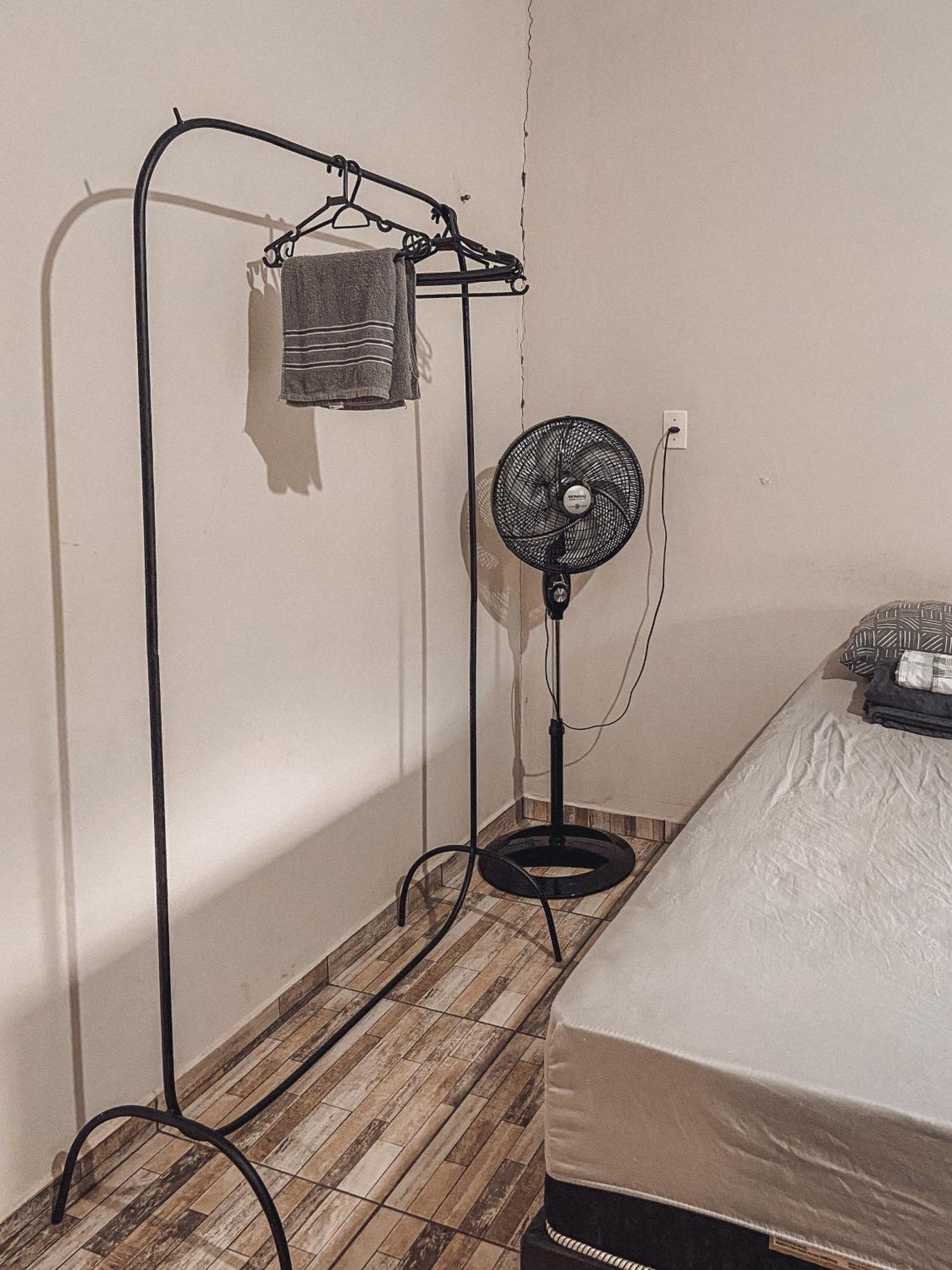 Hostel Network - Quartos Privativos Anápolis Exteriör bild